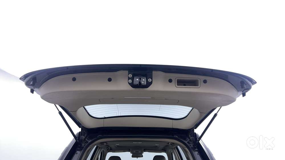 Mahindra Xuv500 2.2 W10, 2016, Diesel