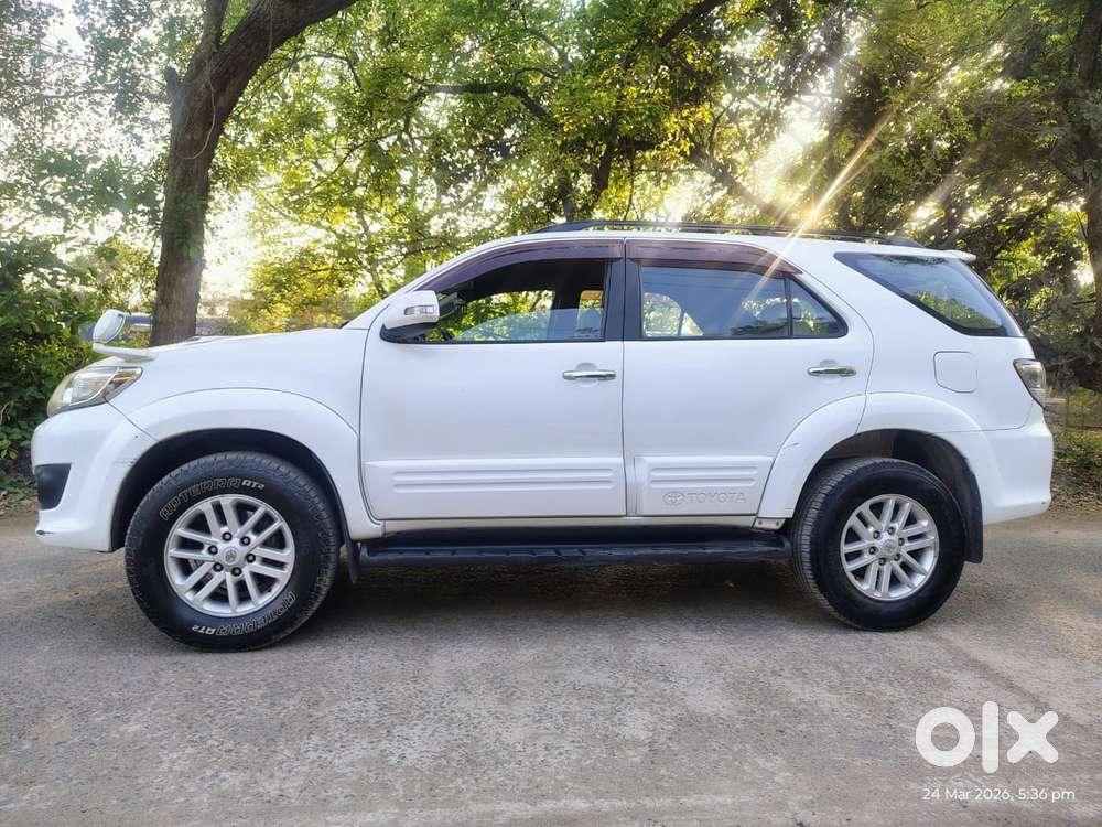 Toyota Fortuner, 2013, Diesel