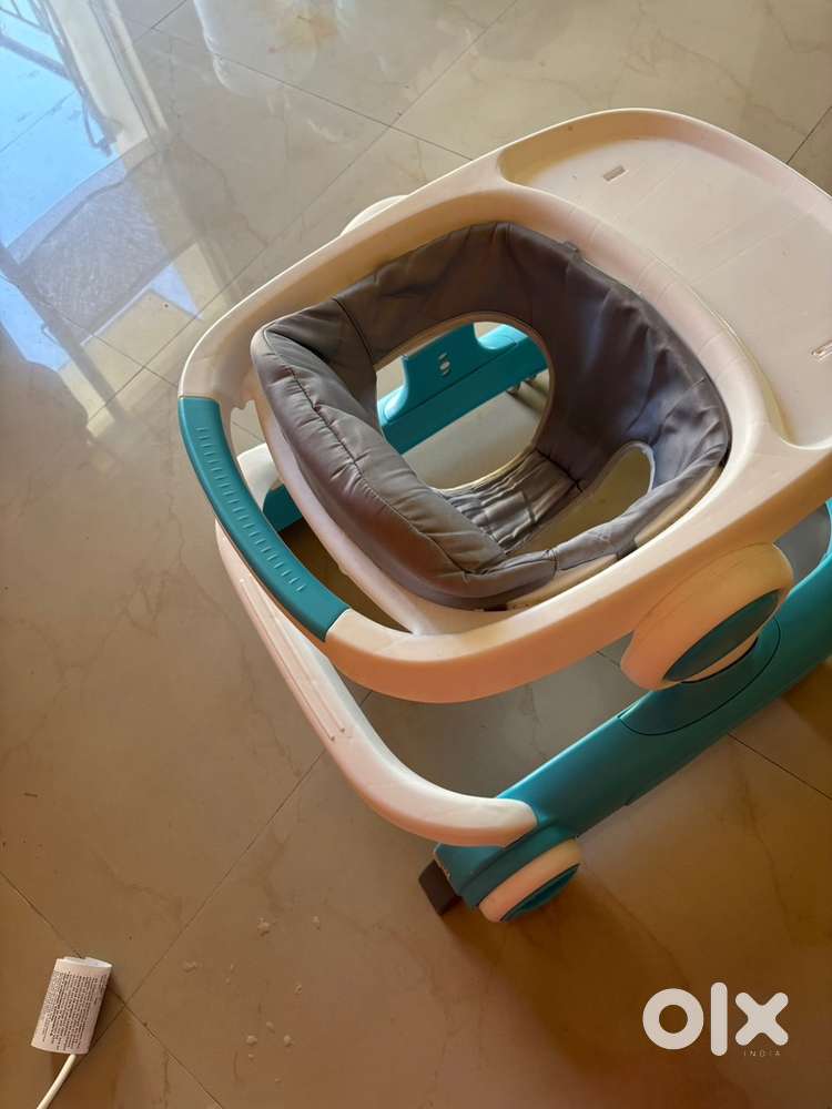 Baby walker blur colour