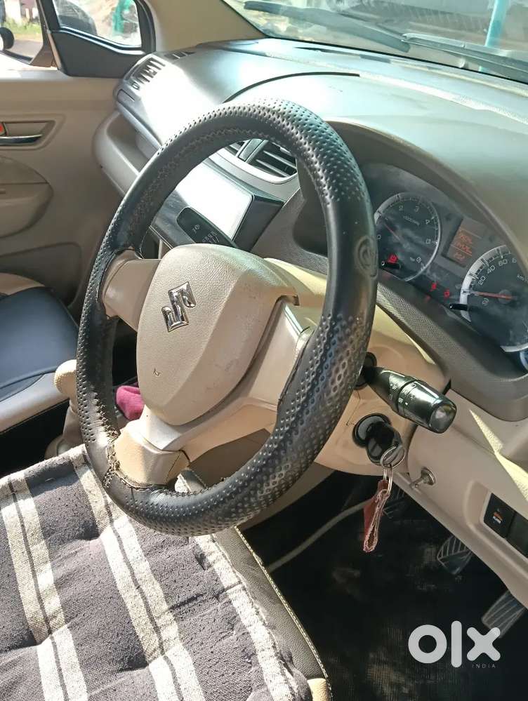 Maruti Suzuki Ertiga 2015