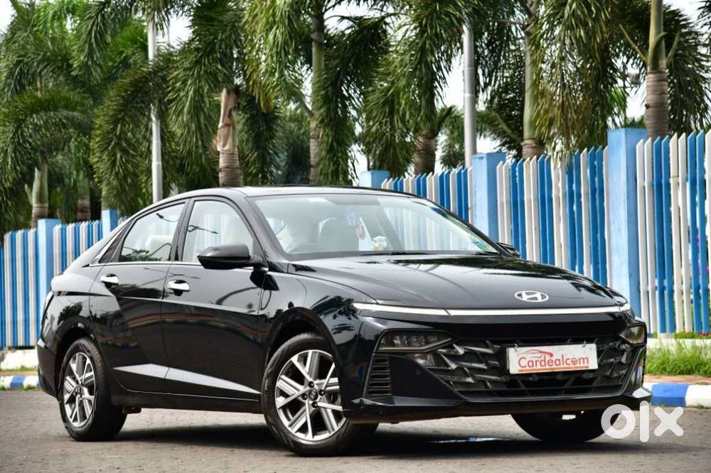 Hyundai Verna 1.5 Mpi Mt Sx (o), 2024, Petrol