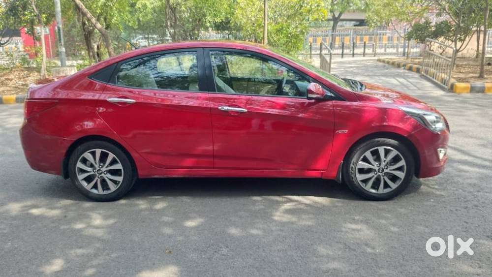 Hyundai Verna 1.6 Sx (o) Vtvt At, 2015, Petrol