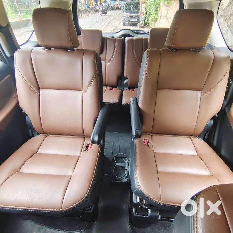 Toyota Innova Crysta 2.4 Gx Limited Edition At 7 Str, 2021, Diesel