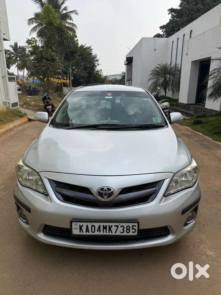Toyota Corolla Altis 2014