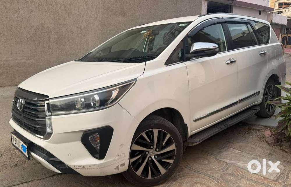 Innov Crysta 2022 Zx 2.4 Diesel 7 Seater Automatic (only Series Buyer)