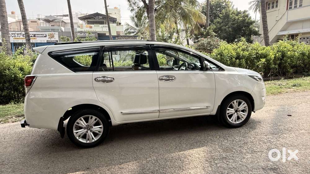 Toyota Innova Crysta 2.4 Z 7 Str, 2018, Diesel