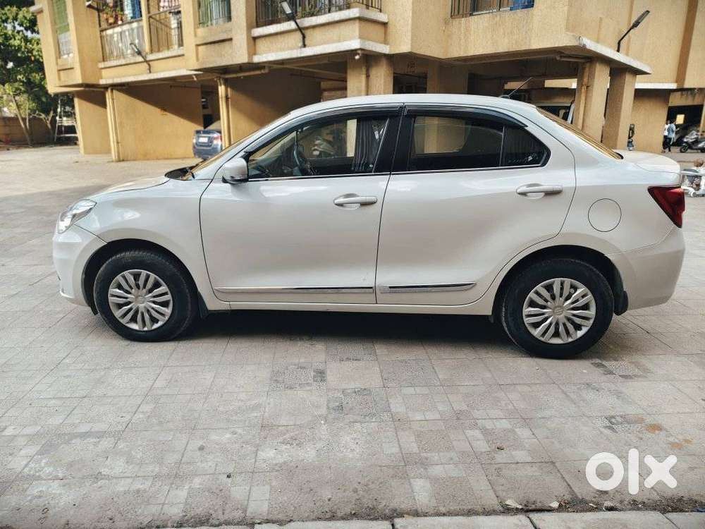 Maruti Suzuki Dzire Vxi Ags, 2021, Petrol