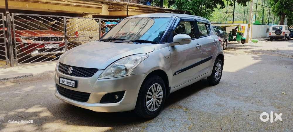 Maruti Suzuki Swift Vxi 1.2 Abs Bs-iv, 2011, Petrol