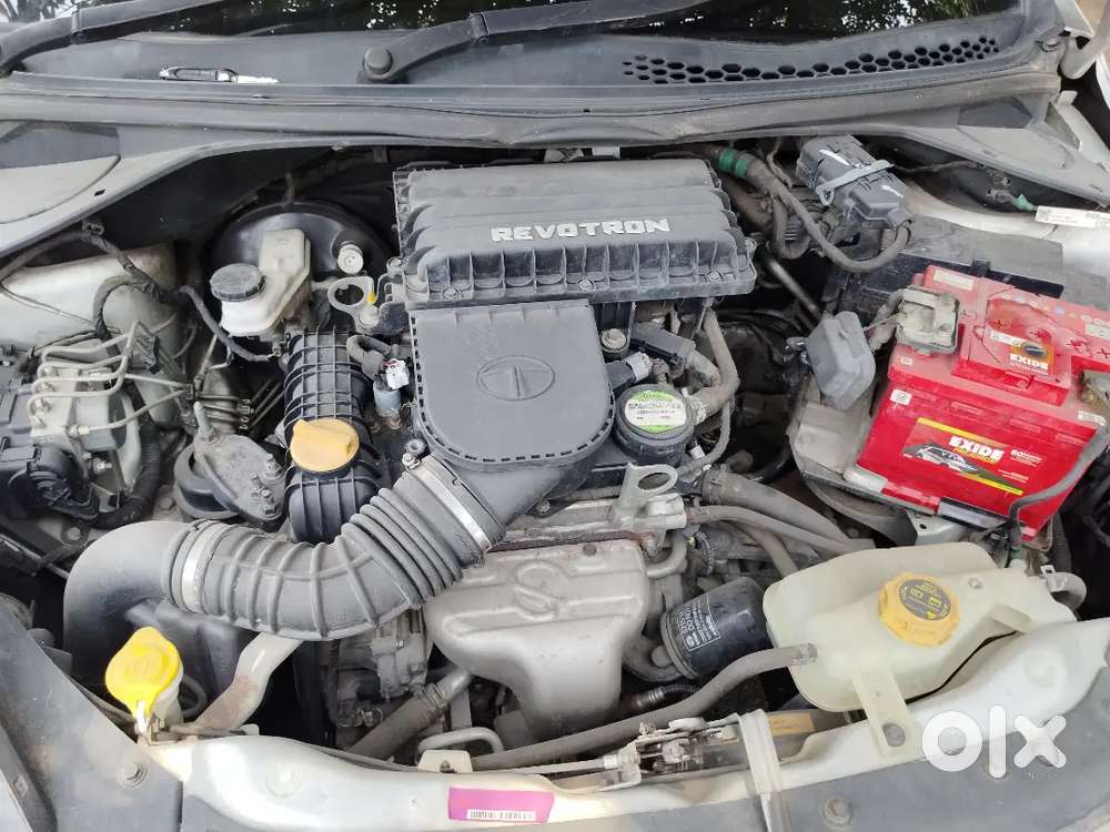 Tata Tigor Petrol 2017