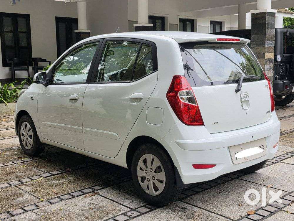 Hyundai I10 Sportz At, 2011, Petrol