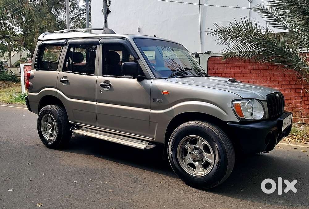 Mahindra Scorpio