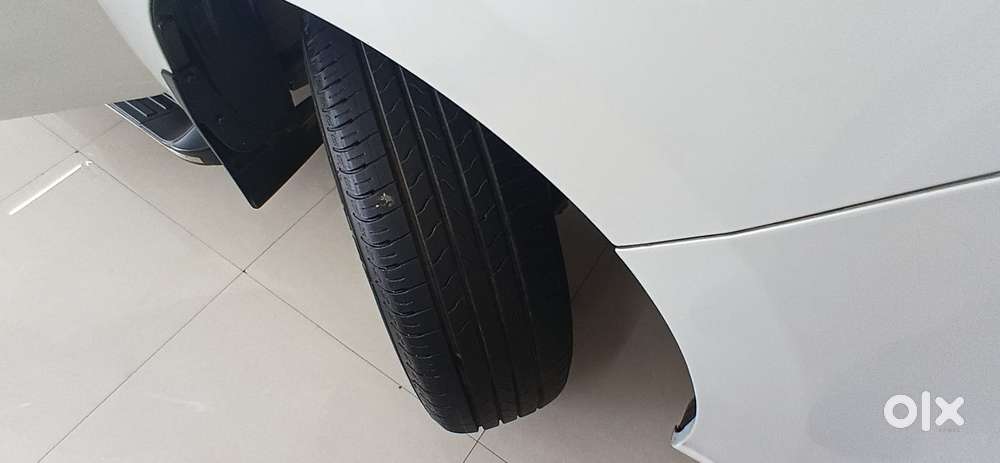 Toyota Innova Crysta 2.4 G Mt, 2023, Diesel