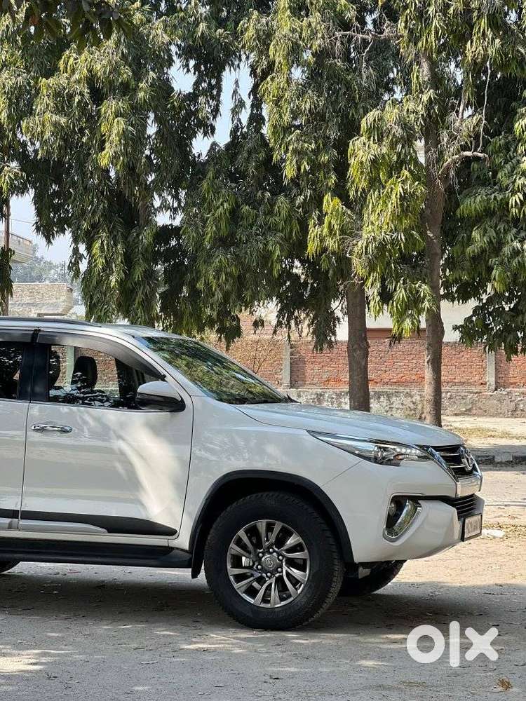 Toyota Fortuner 4x2 At 2.8 Diesel, 2017, Diesel