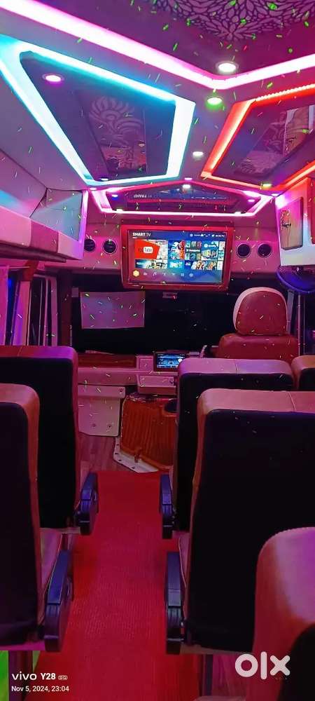 Force Motors Trax Cruiser 2022 Diesel 136000 Km Driven