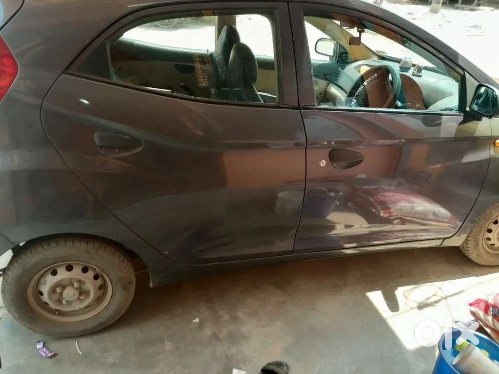 Hyundai Eon 2015 Petrol Well Maintained No Any Problem In Car..