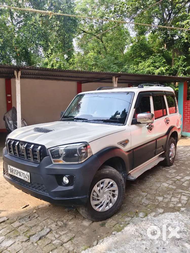Mahindra Scorpio S2