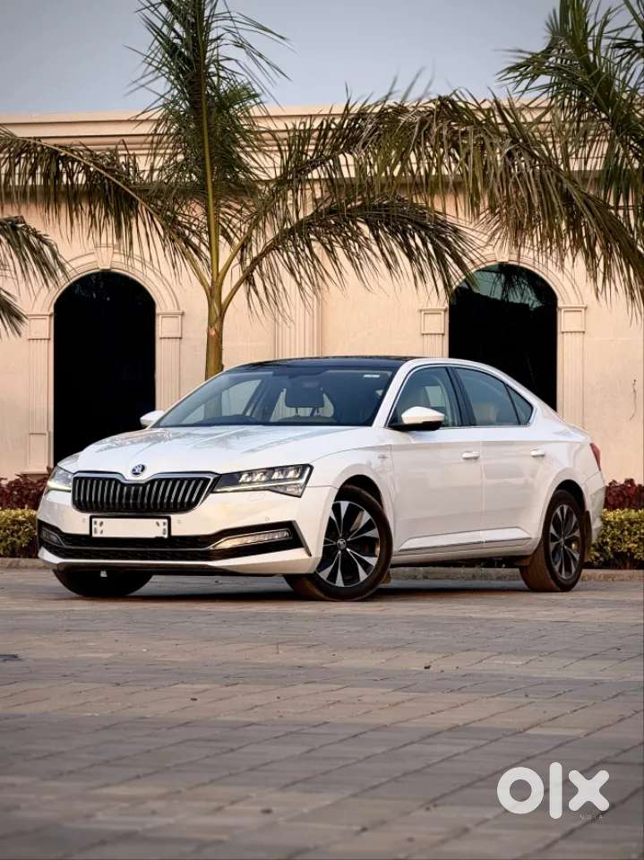 Skoda Superb 2.0 L&k Tsi At, 2020, Petrol