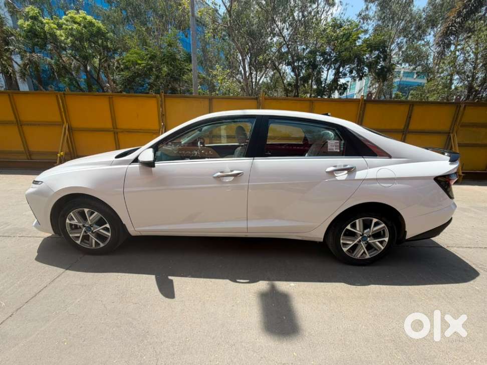 Hyundai Verna 1.5 Sx (o) Ivt, 2025, Petrol