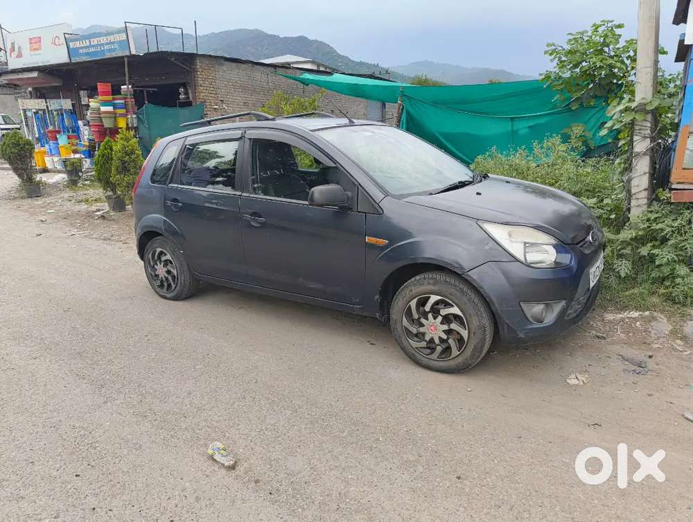 Ford Figo Diesel Zxi 2012