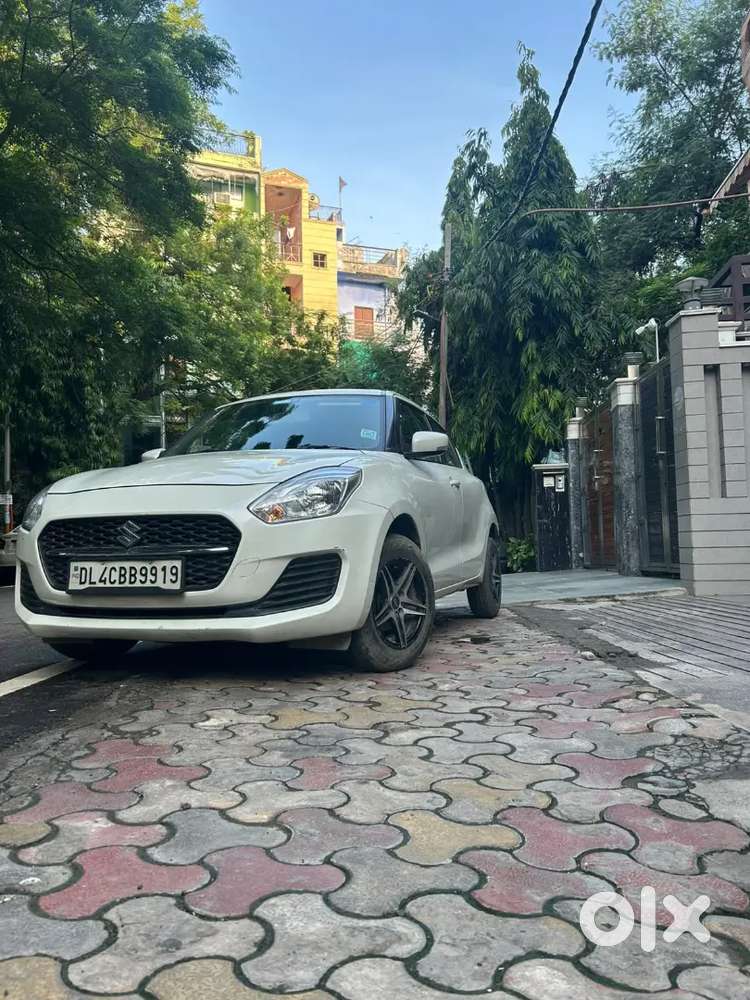 Maruti Suzuki Swift 2022.        New Condition Seat Cover New Alloy Wh