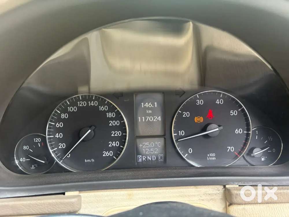 Mercedes-benz C-class 2007 Petrol 117300 Km Driven