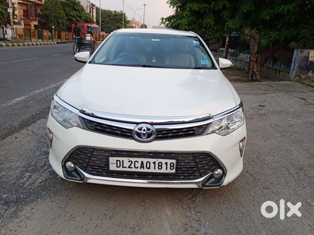 Toyota Camry 2.5 Hybrid, 2015, Petrol