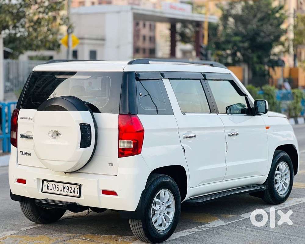 Mahindra Tuv 300 Mhawk100 T8, 2015, Diesel
