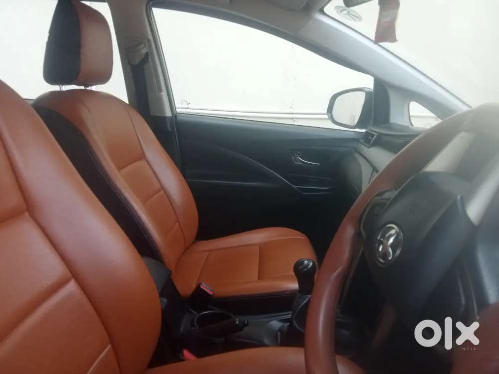 Toyota Innova Crysta 2017