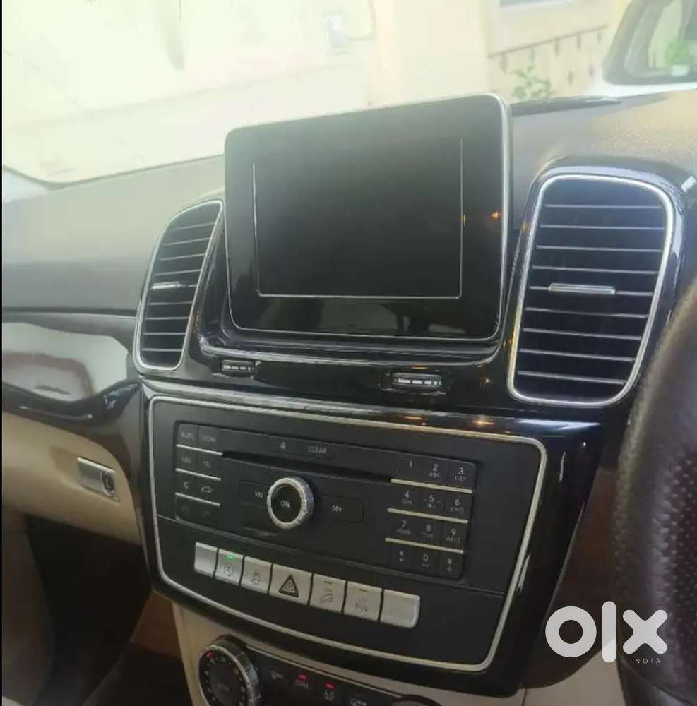 Mercedes-benz Gle  2016 Diesel, With Sunroof, First Owner Pearl White