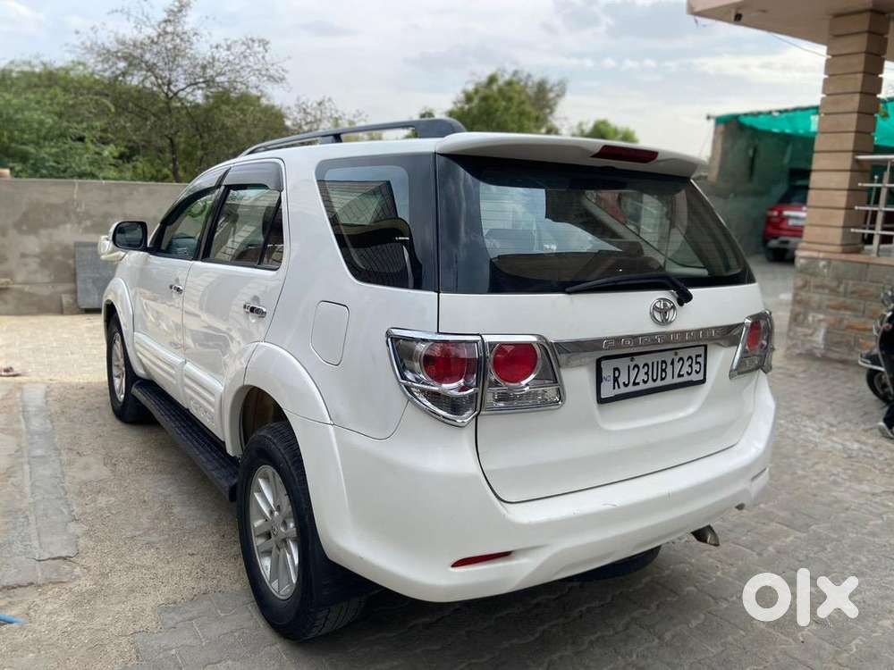 Toyota Fortuner 2013 Diesel Well Maintained