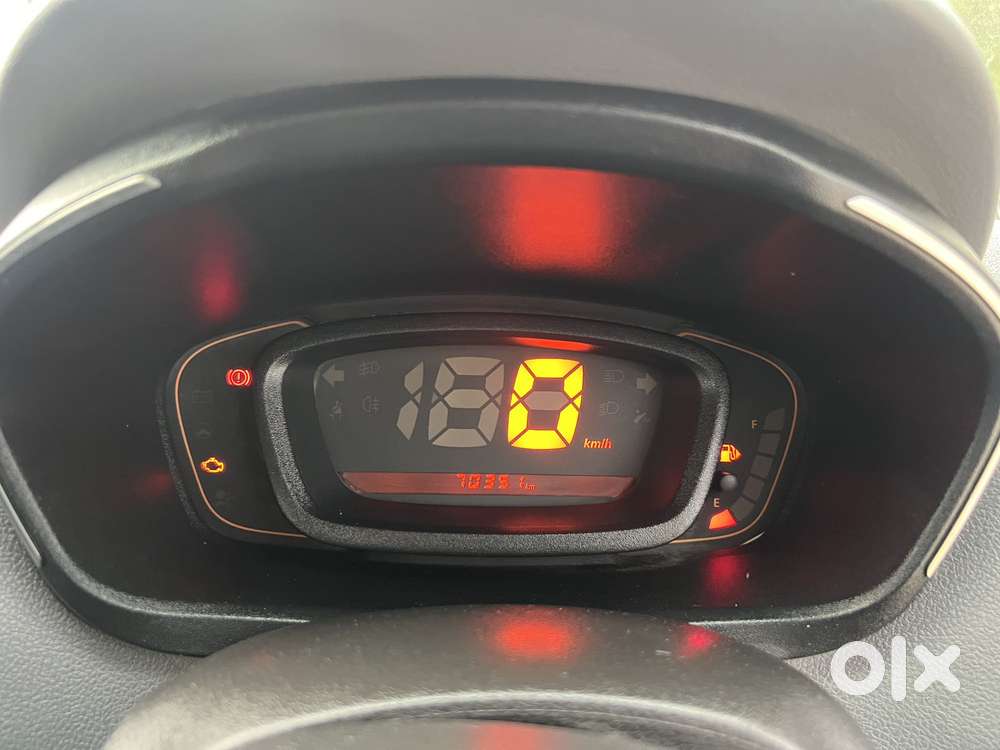 Renault Kwid 2019-ongoing 0.8 Rxt, 2017, Petrol