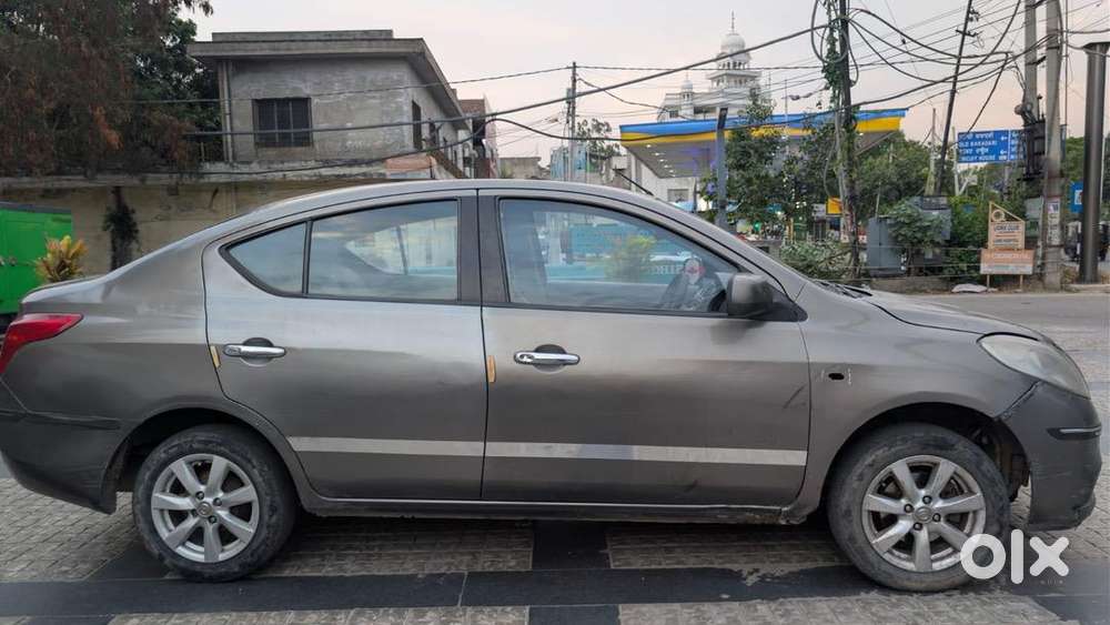 Nissan Car Diesel Manual 2012 Year