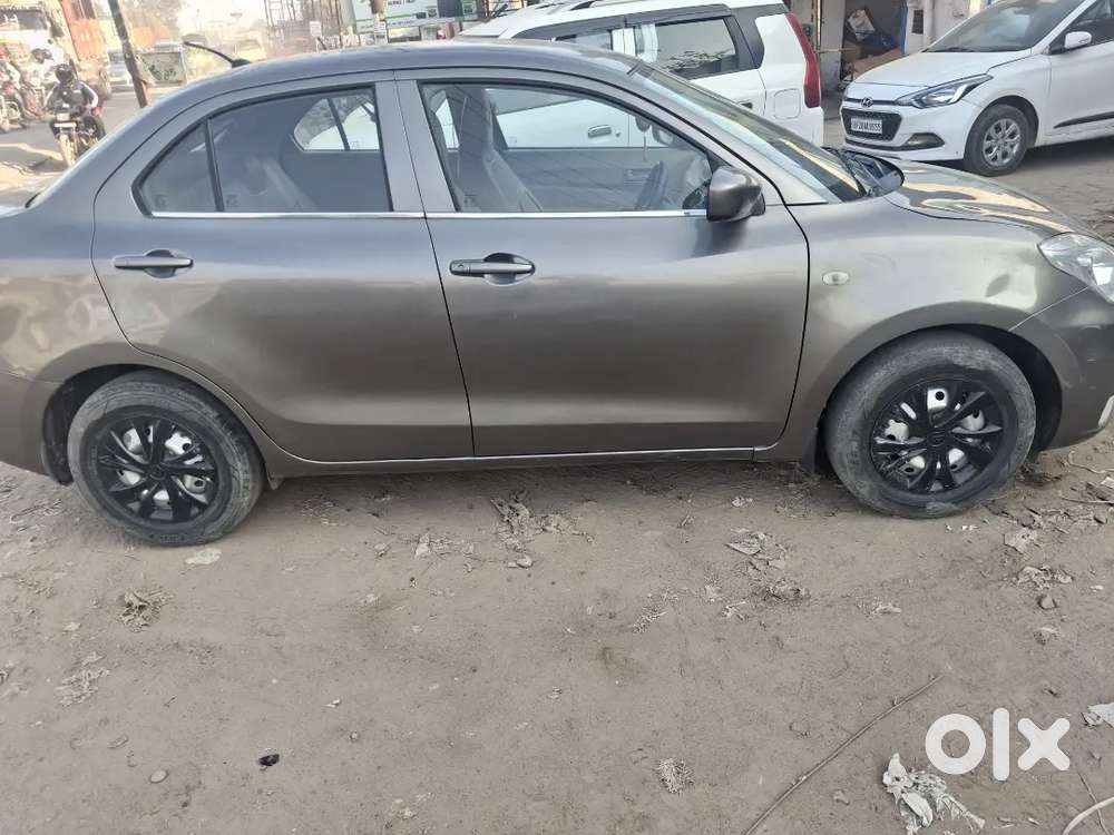 Good Condition One Hand Used.cng Not Ragesterd On Paper.