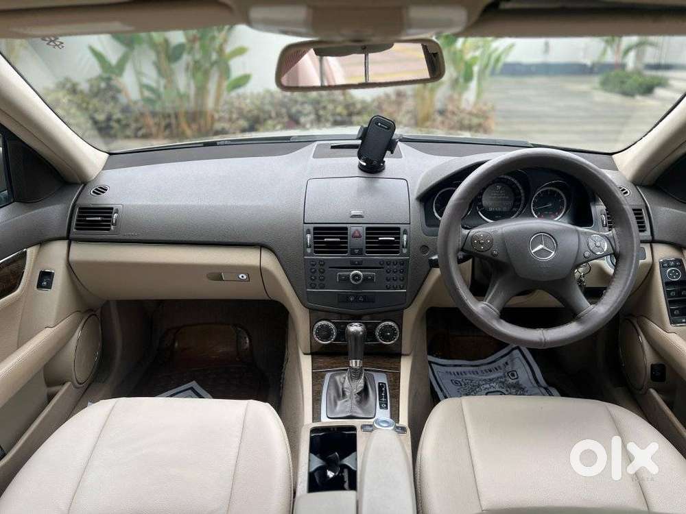 Mercedes-benz C-class 200k At, 2010, Petrol