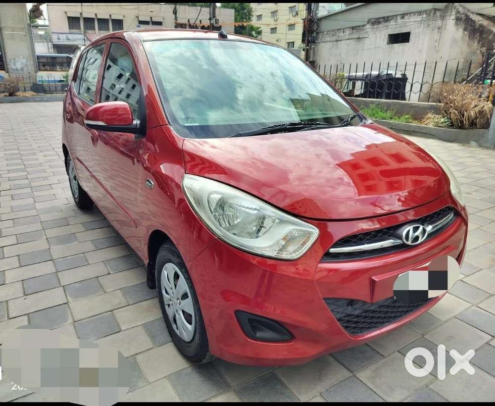 Hyundai I10 Sportz At, 2012, Petrol