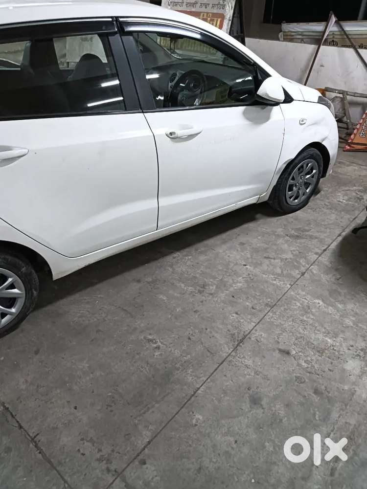 Hyundai Grand I10 2018 Petrol White Car