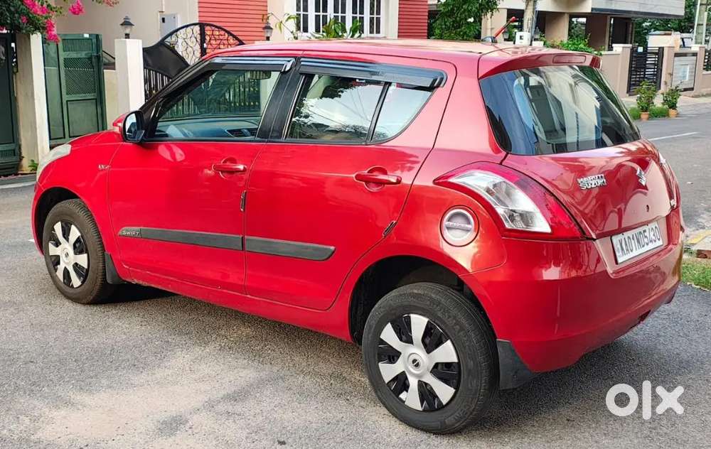 Maruti Suzuki Swift Vxi 2011 Petrol Car