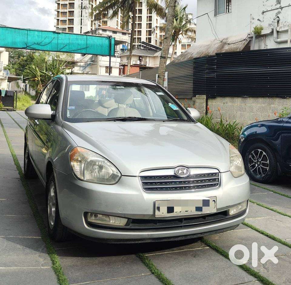 Hyundai Verna Sx Petrol At, 2009, Petrol