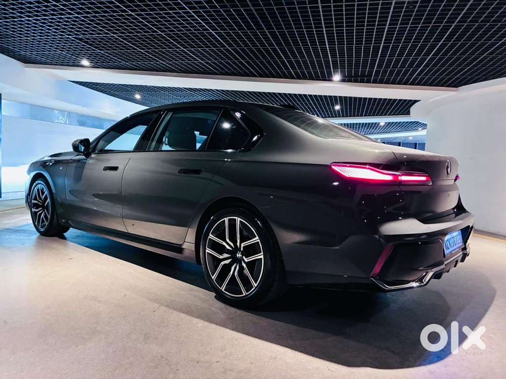 Bmw 7 Series 740i M Sport Petrol Automatic, 2023, Petrol