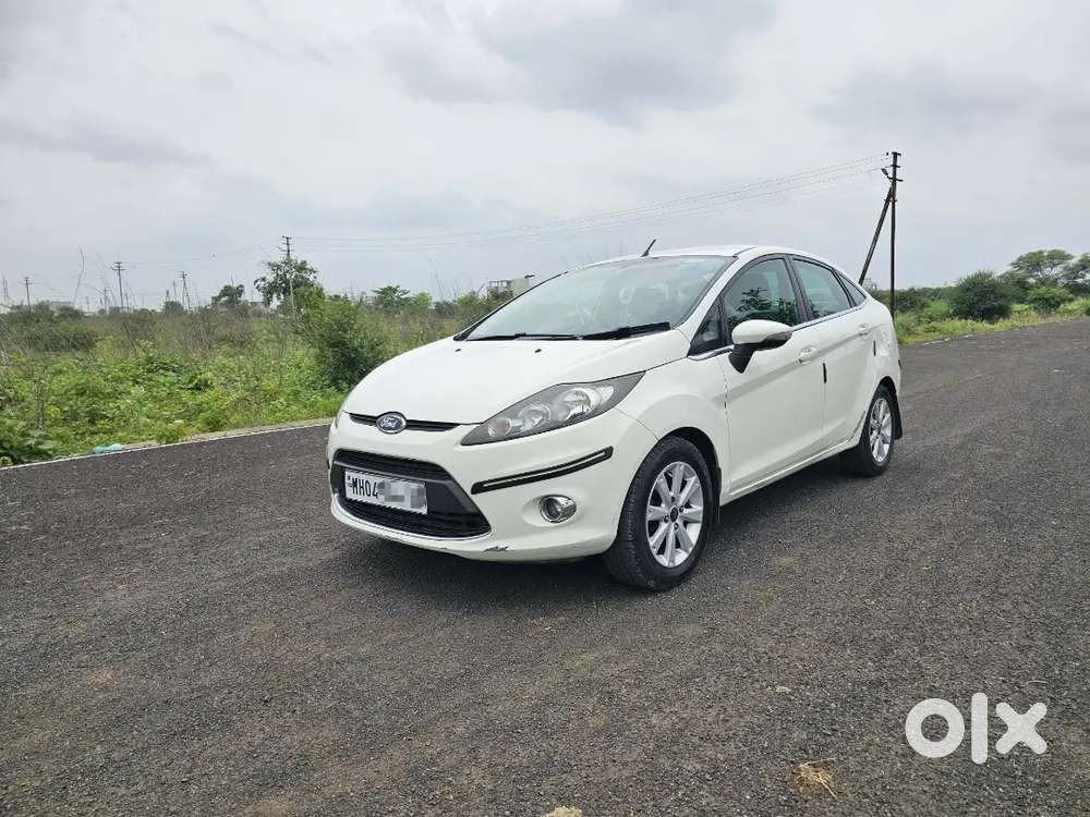 Ford Fiesta Petrol Manual 2014