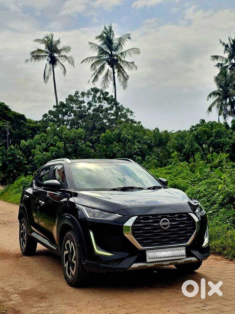 Nissan Magnite 1.0 Xv, 2023, Petrol