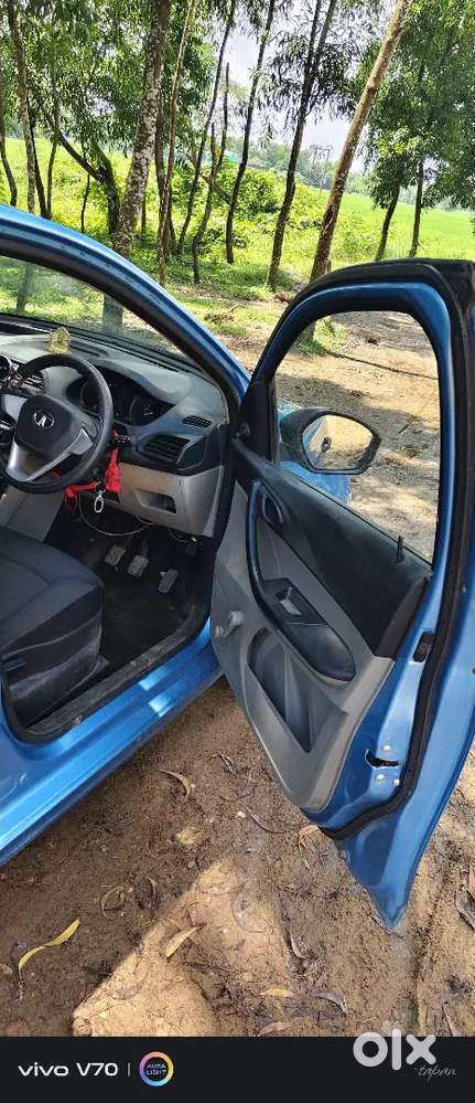Tata Tiago Revotron 2016