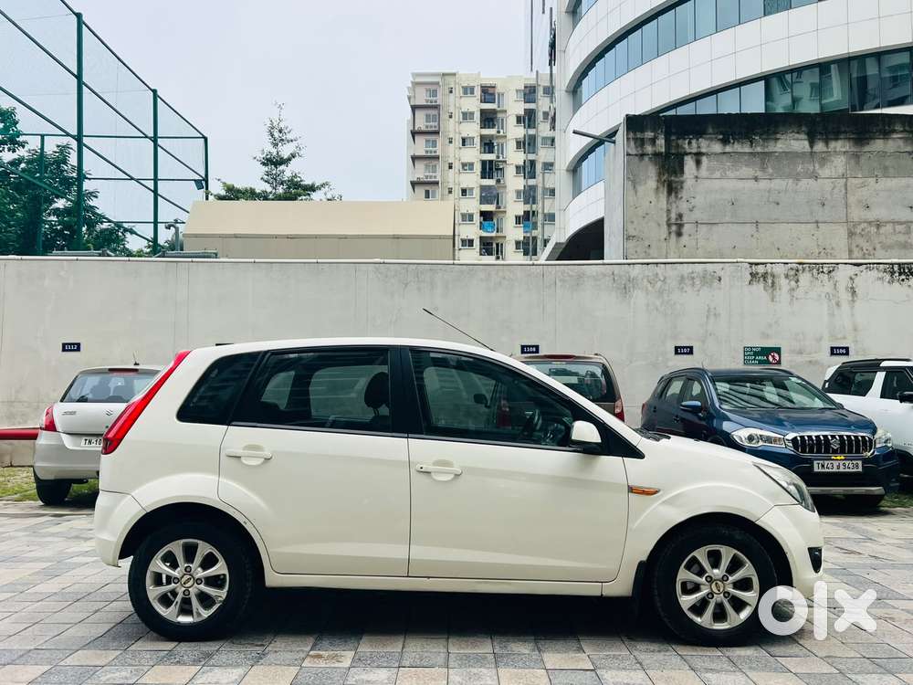 Ford Figo Diesel Titanium, 2010, Diesel