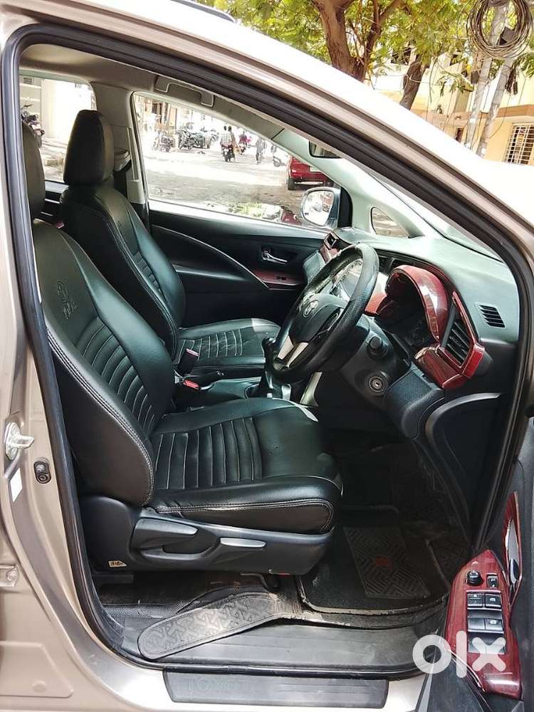 Toyota Innova Crysta 2.4 G Mt 8s, 2021, Diesel