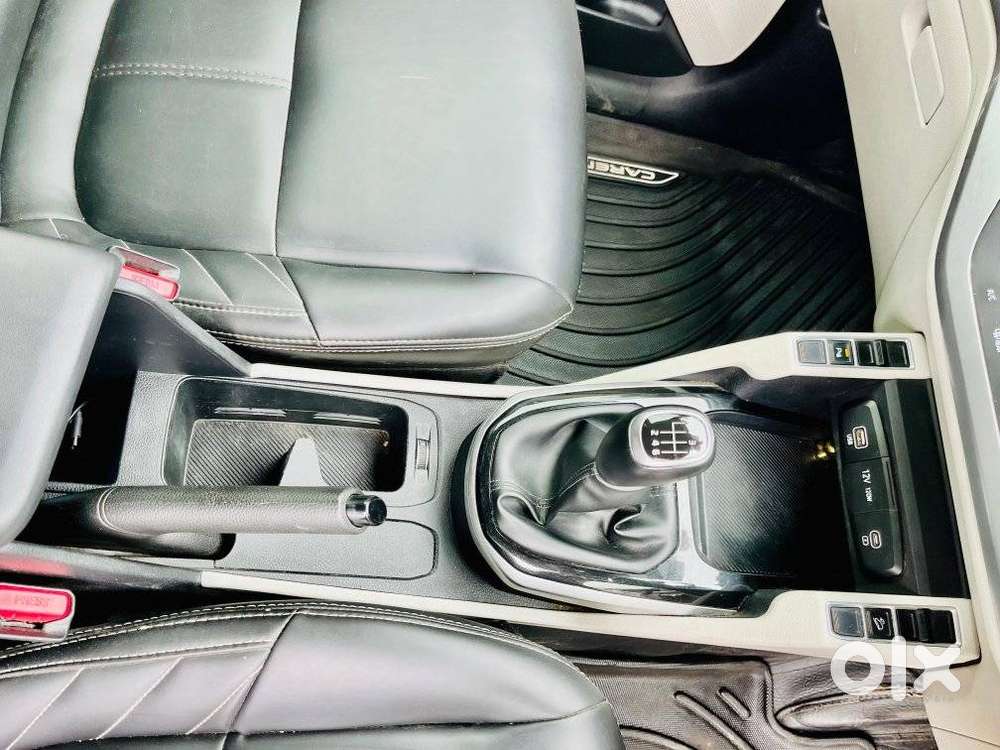 Kia Carens 1.5 Prestige Plus 7 Str Imt, 2023, Diesel