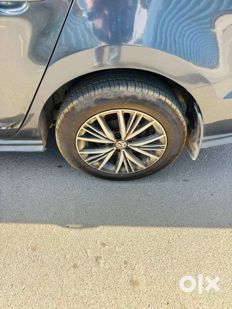 Volkswagen Vento 1.2l Tsi Highline Plus At Petrol, 2021, Petrol