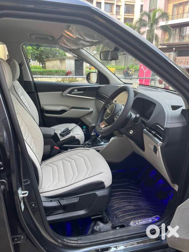 Kia Carens 2023 Petrol