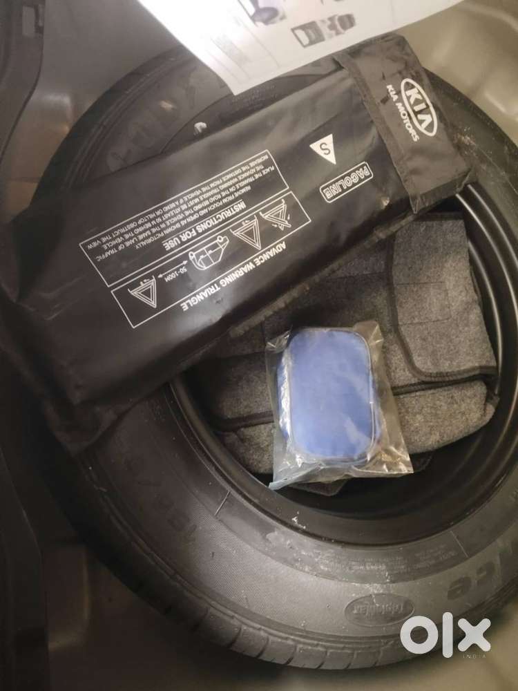 Kia Sonet For Sale – Well Maintained  Black  Single Owner