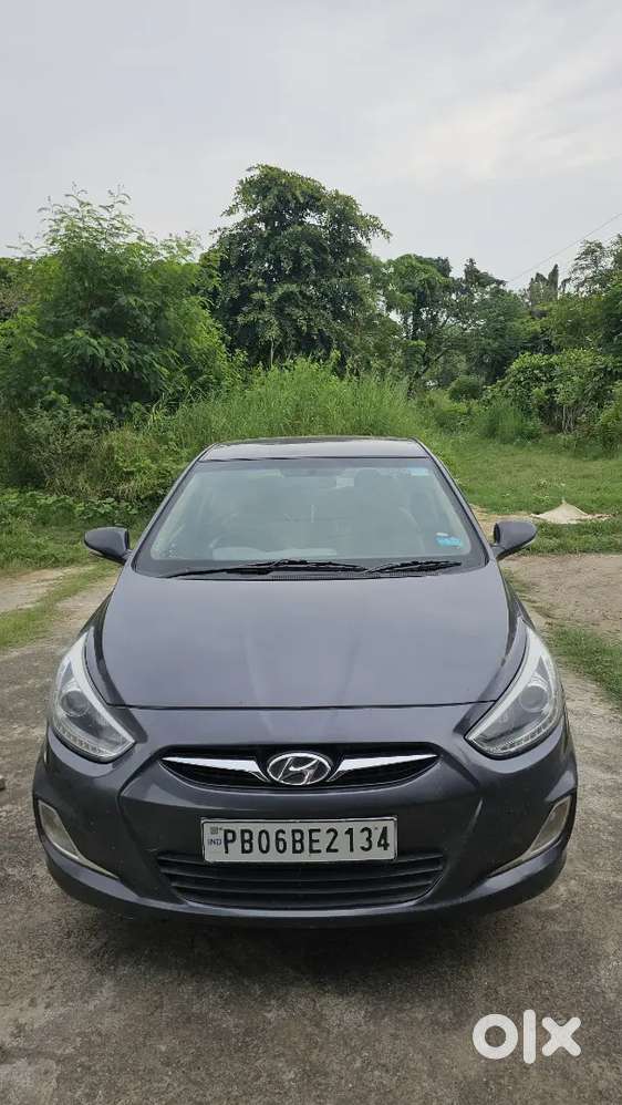 Hyundai Verna 2014 Diesel Manual