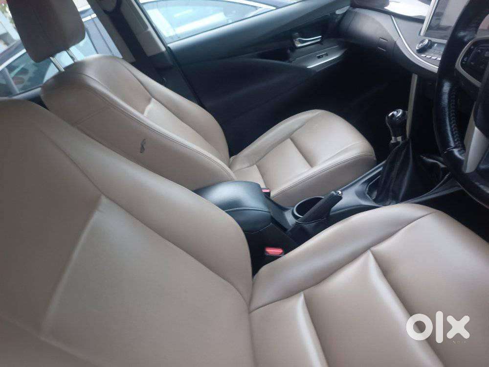 Toyota Innova Crysta 2.4 V 7 Str, 2017, Diesel